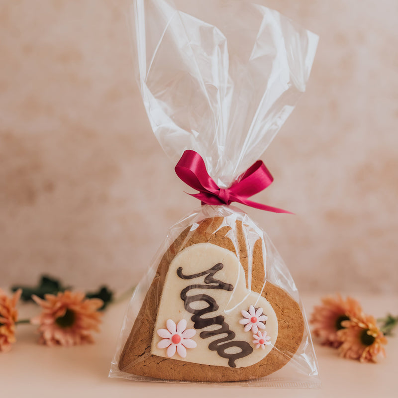 Speculazen hart met marsepein
